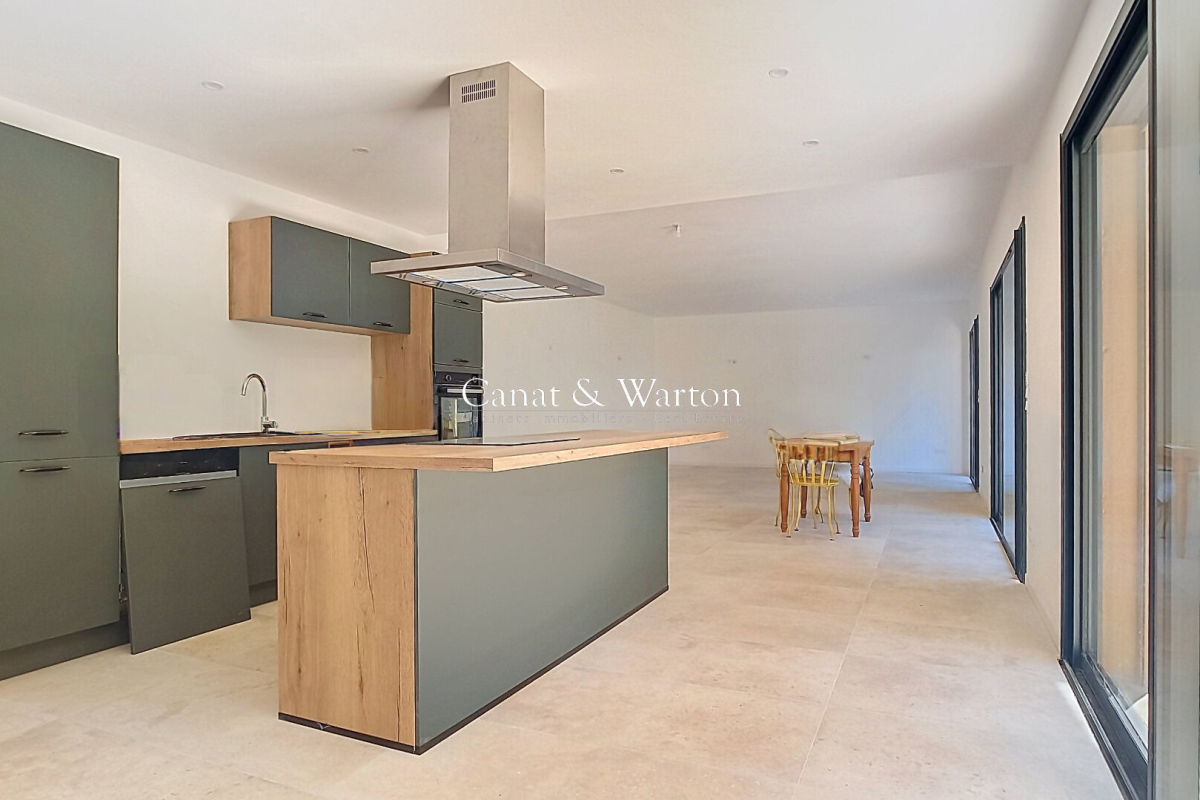 Maison de luxe à vendre à Saint-Raphaël, 770 000 €, Photo 7