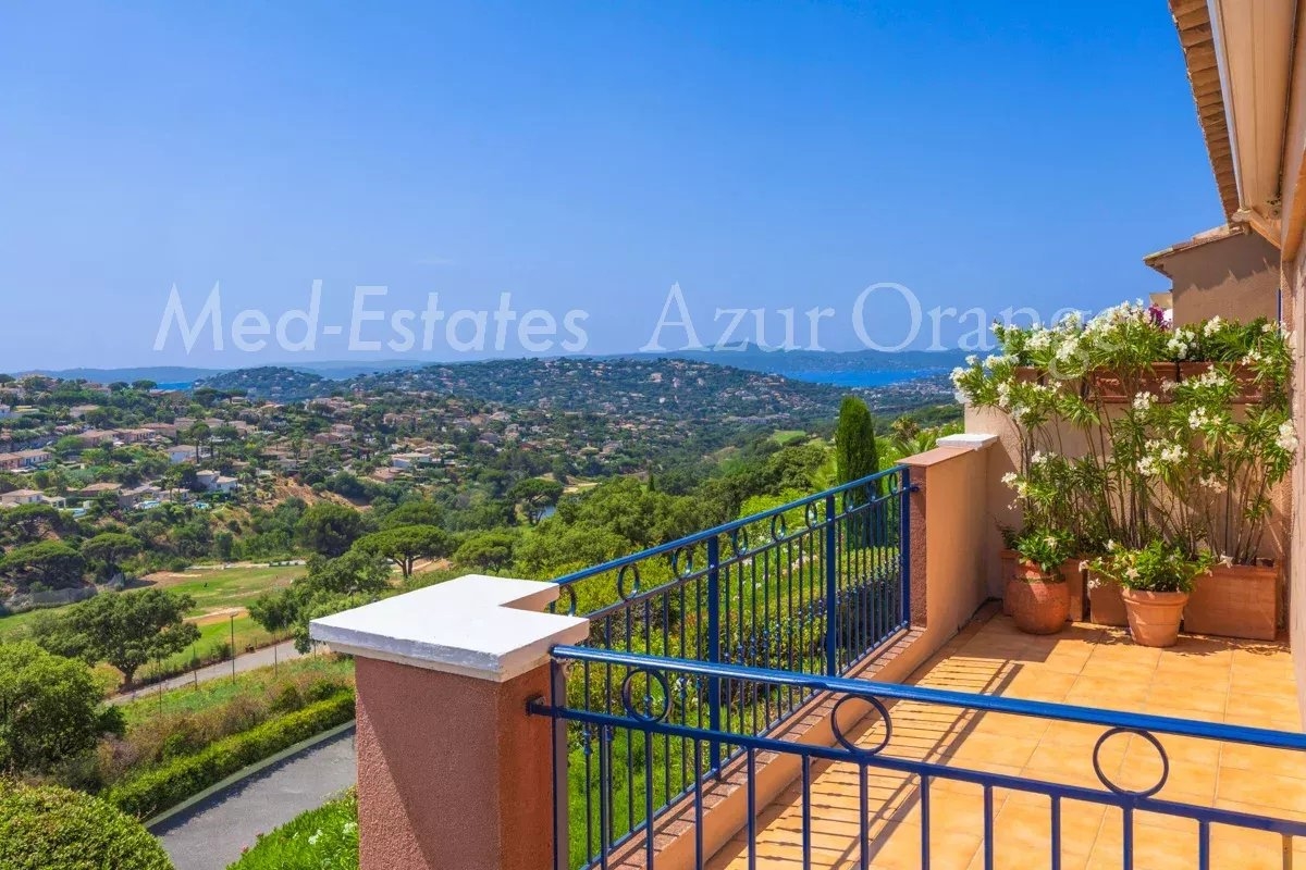 Luxury Apartment for sale in Sainte-Maxime, 725 000 €, Photo 1