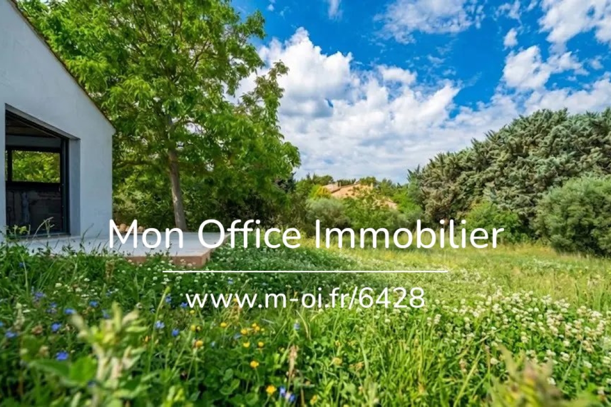 Luxury House for sale in Ventabren, 600 000 €, Photo 1