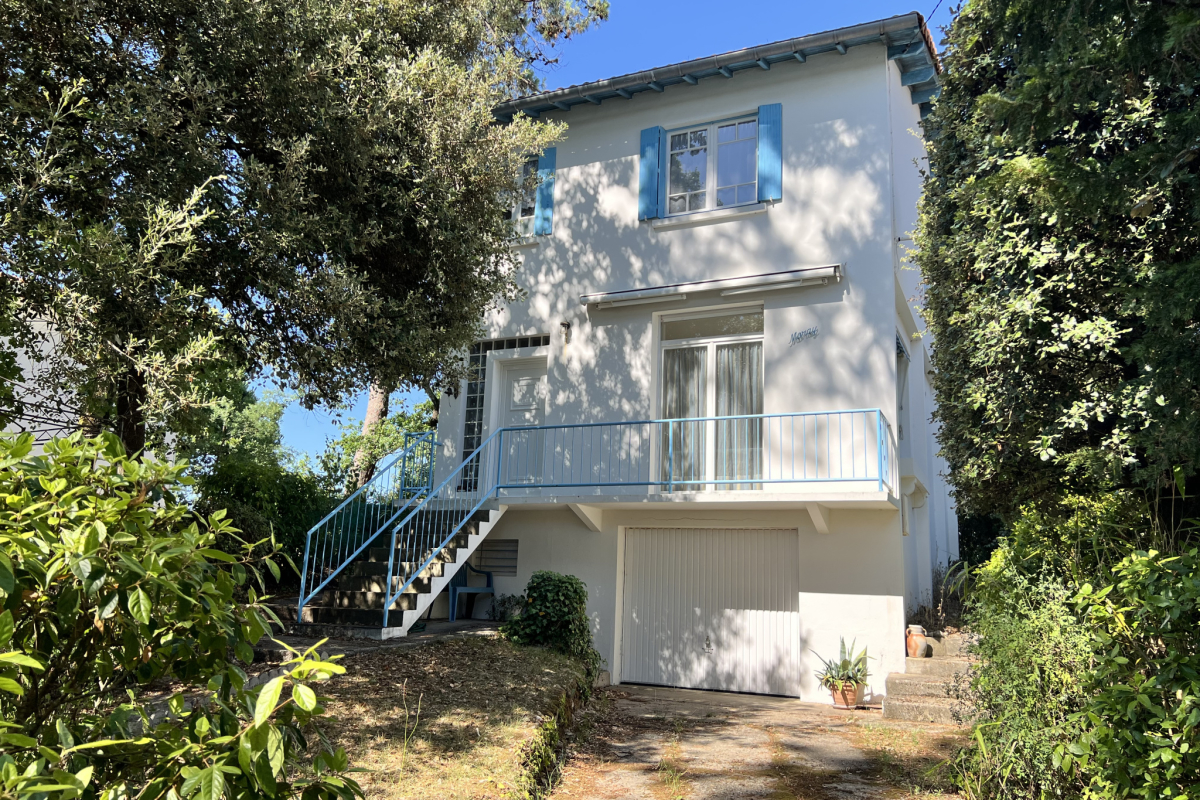 Maison de luxe à vendre à Royan, 395 000 €, Photo 1