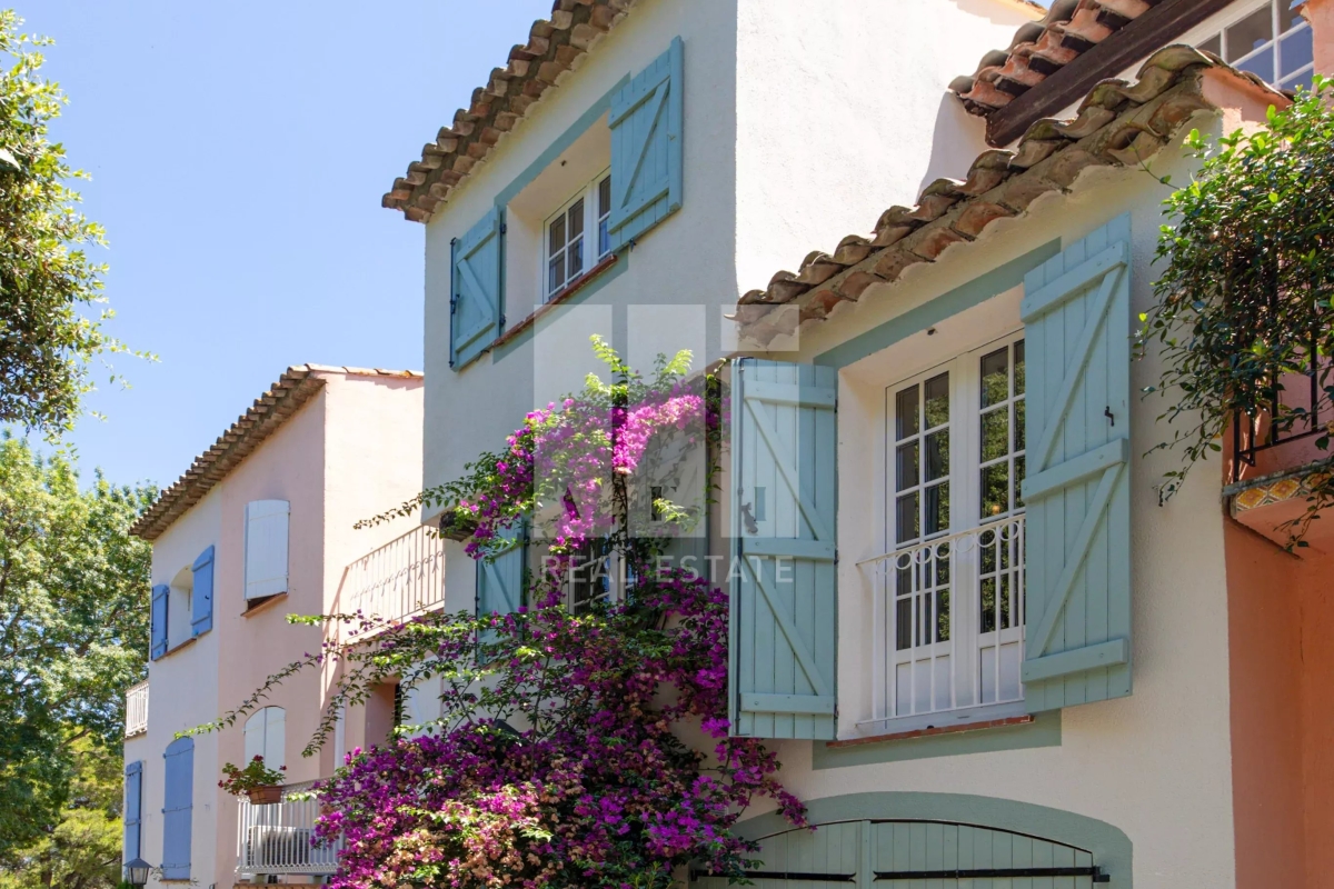 Luxury House for sale in Cannes, 815 000 €, Photo 1