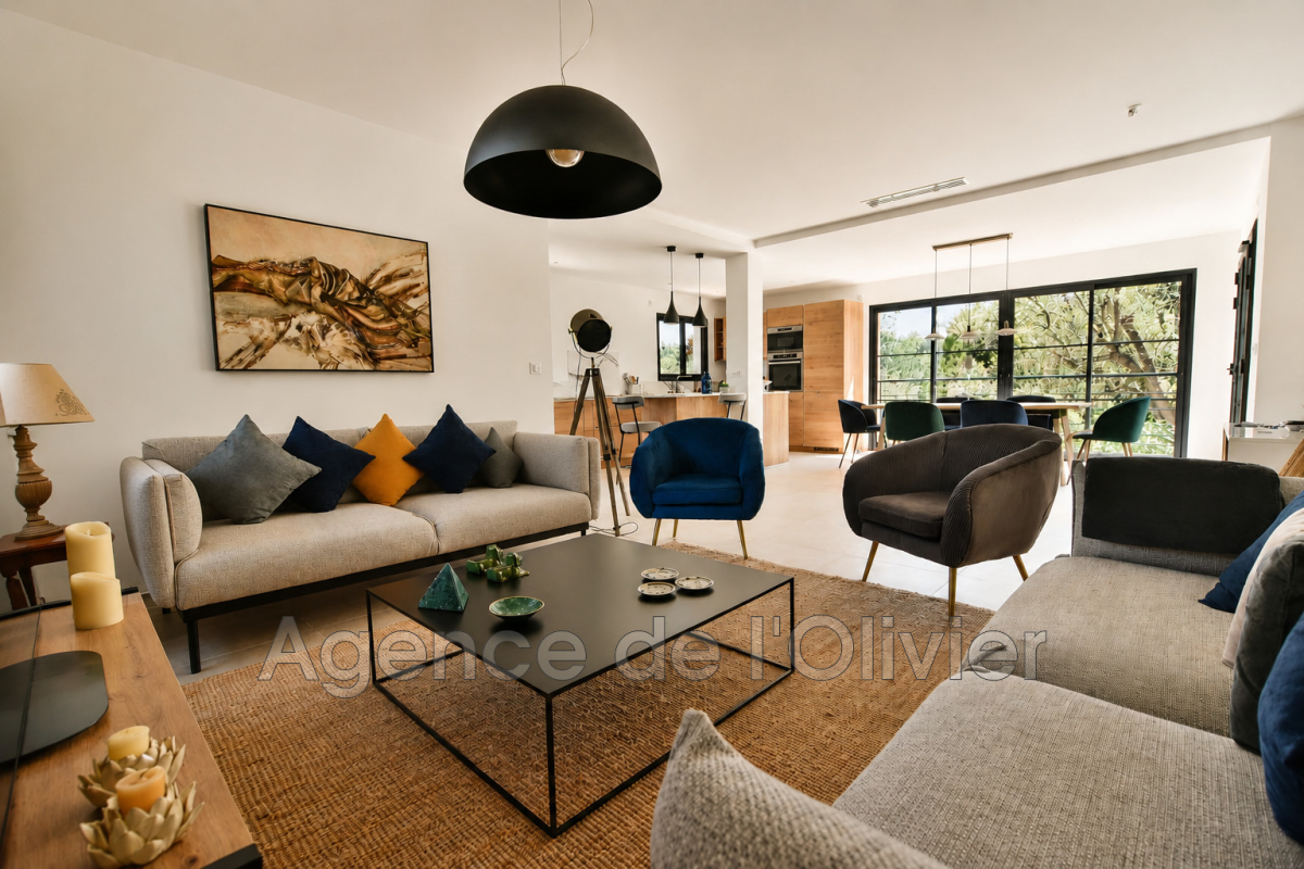 Luxury House for sale in Valbonne, 1 350 000 €, Photo 2