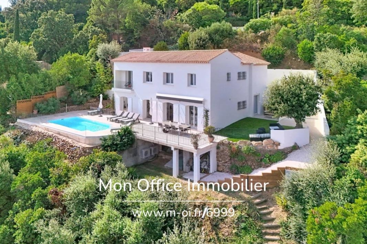 Luxury House for sale in Cavalaire-sur-Mer, 2 150 000 €, Photo 2