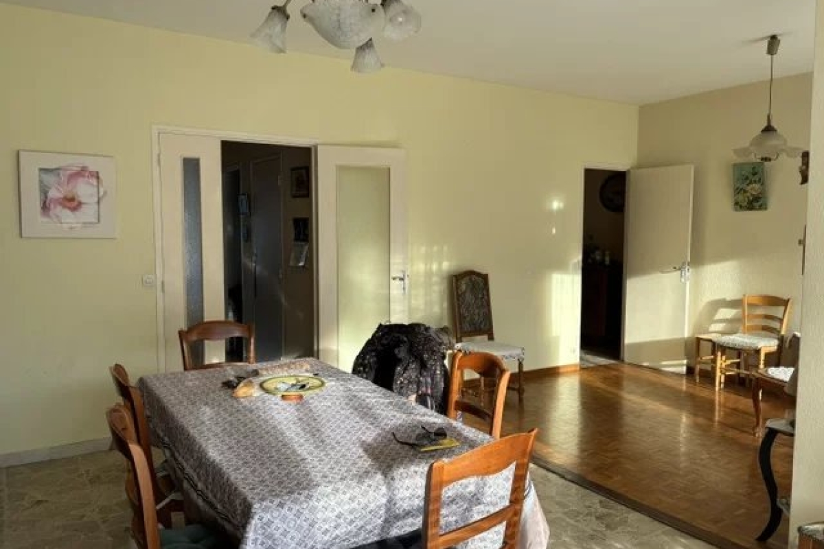 Appartement de luxe à vendre à Nice, 387 000 €, Photo 2