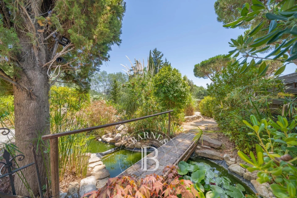 Maison de luxe à vendre à Mandelieu-la-Napoule, 675 000 €, Photo 3