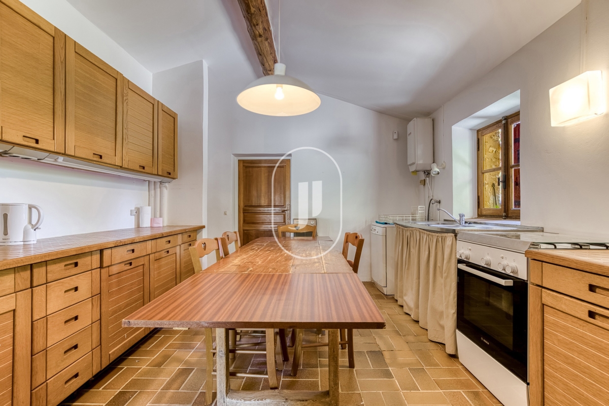 Luxury House for sale in Bonnieux, 1 330 000 €, Photo 5