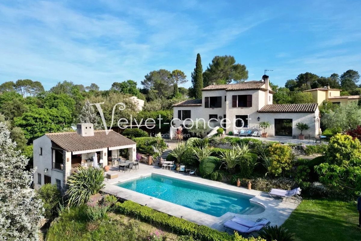 Maison de luxe à vendre à Valbonne, 1 845 000 €, Photo 1