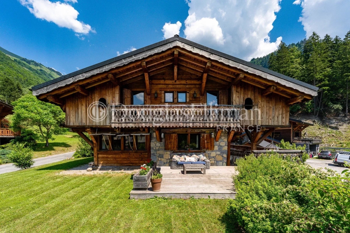 Maison de luxe à vendre à Morzine, 1 595 000 €, Photo 1