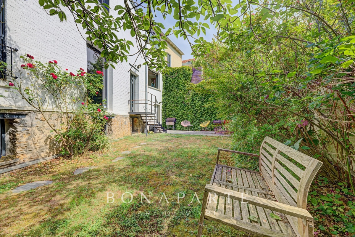 Maison de luxe à vendre à Suresnes, 1 430 000 €, Photo 2