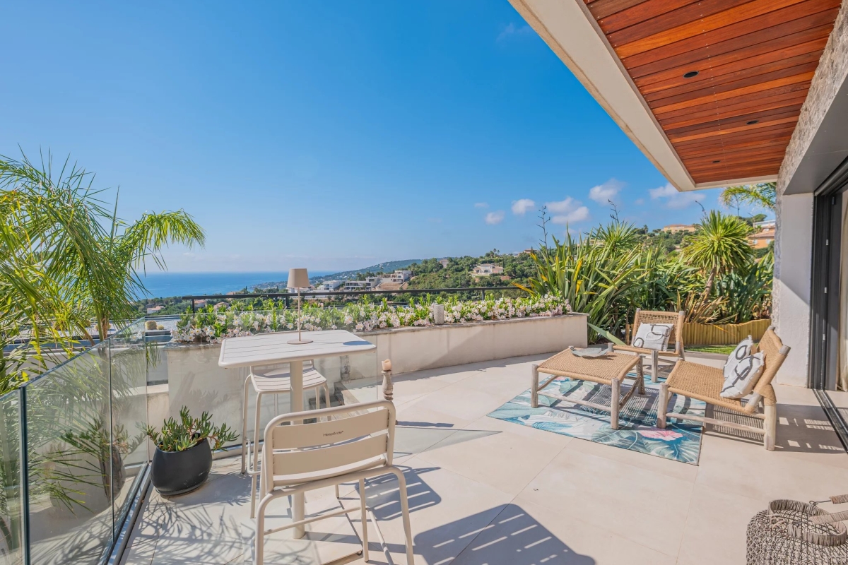 Maison de luxe à vendre à Saint-Aygulf, 2 950 000 €, Photo 2