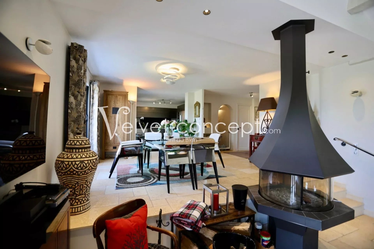 Maison de luxe à vendre à Valbonne, 1 845 000 €, Photo 3
