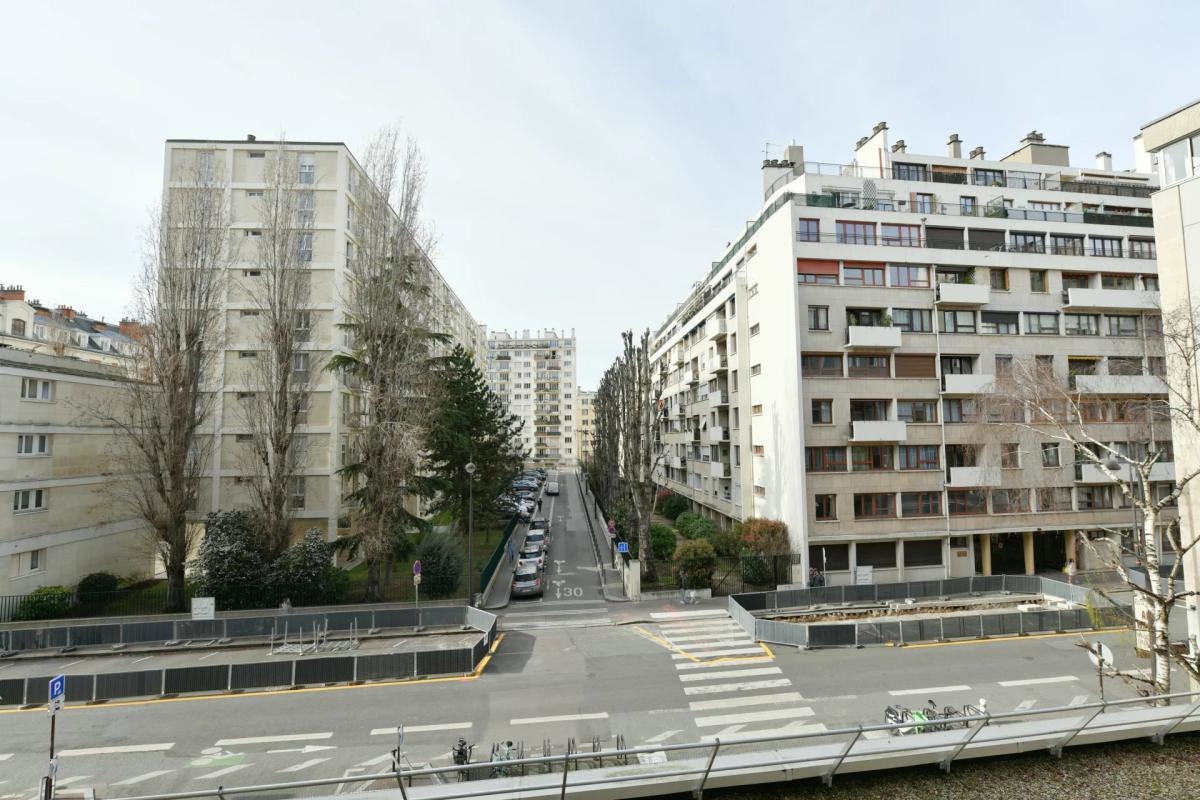 Luxury Apartment for sale in Paris 15ème, 410 000 €, Photo 3