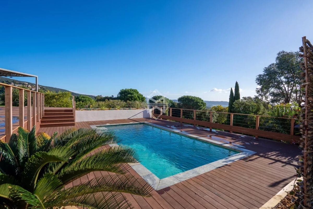 Maison de luxe à vendre à Cavalaire-sur-Mer, 2 990 000 €, Photo 4