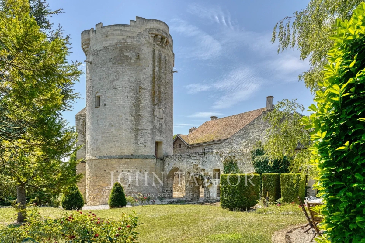 Luxury House for sale in Soissons, 2 300 000 €, Photo 4