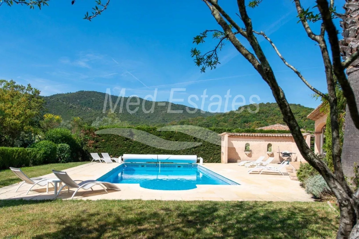 Maison de luxe à vendre à Le Plan-de-La-Tour, 1 195 000 €, Photo 1