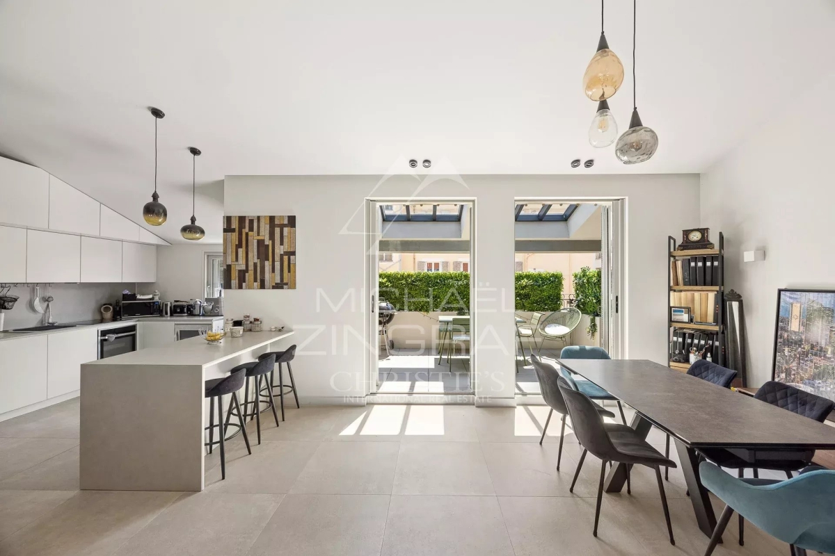 Luxury Apartment for sale in Nice, 1 340 000 €, Photo 1