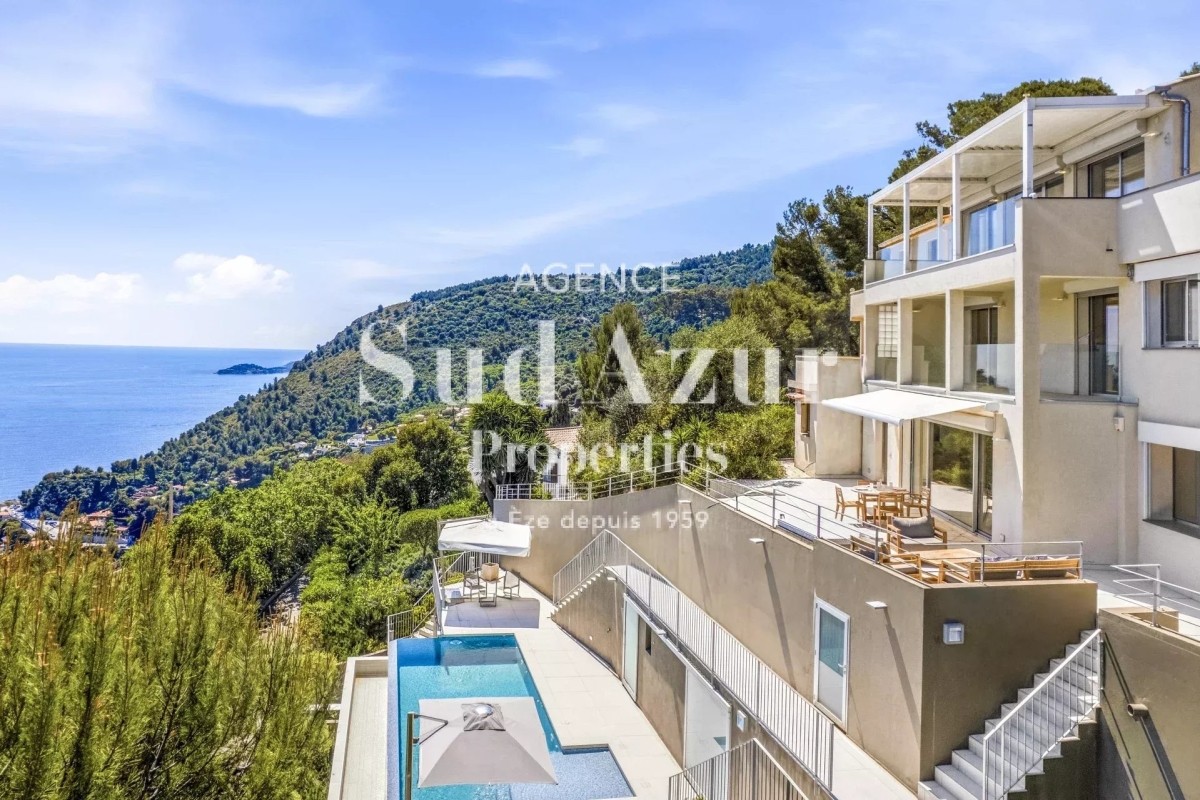 Luxury House for sale in Èze, 3 750 000 €, Photo 1