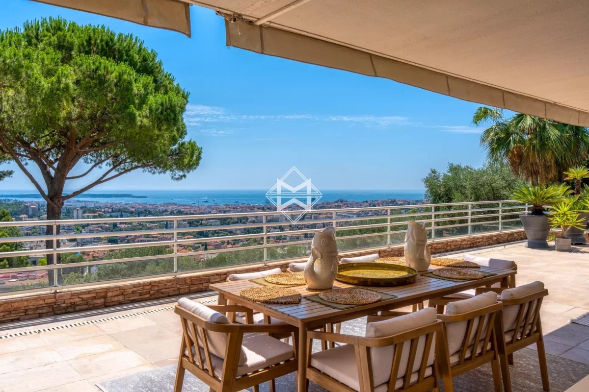 Luxury Apartment for sale in Cannes, 1 700 000 €, Photo 2