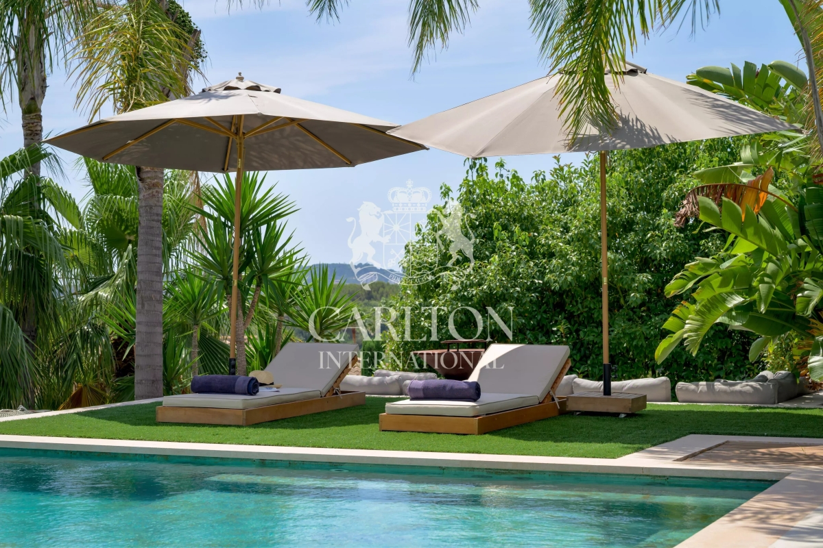 Maison de luxe à louer à Mougins, 36 500 €, Photo 2