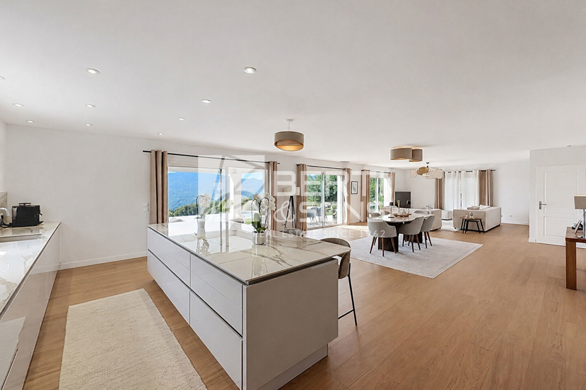 Maison de luxe à vendre à Mandelieu-la-Napoule, 1 950 000 €, Photo 2