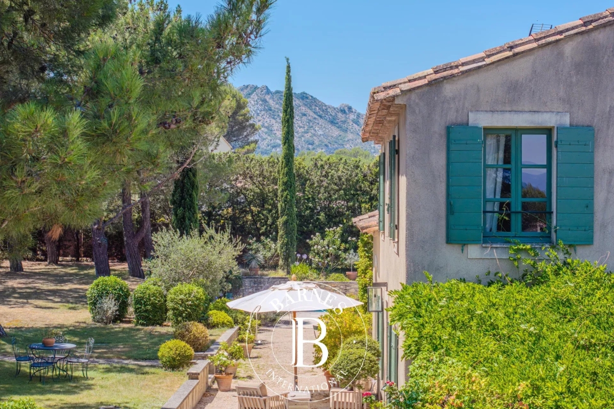 Luxury House for sale in Eygalières, 2 150 000 €, Photo 4