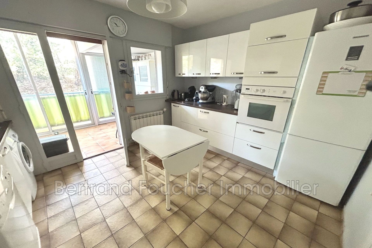 Luxury Apartment for sale in Cavalaire-sur-Mer, 399 000 €, Photo 4