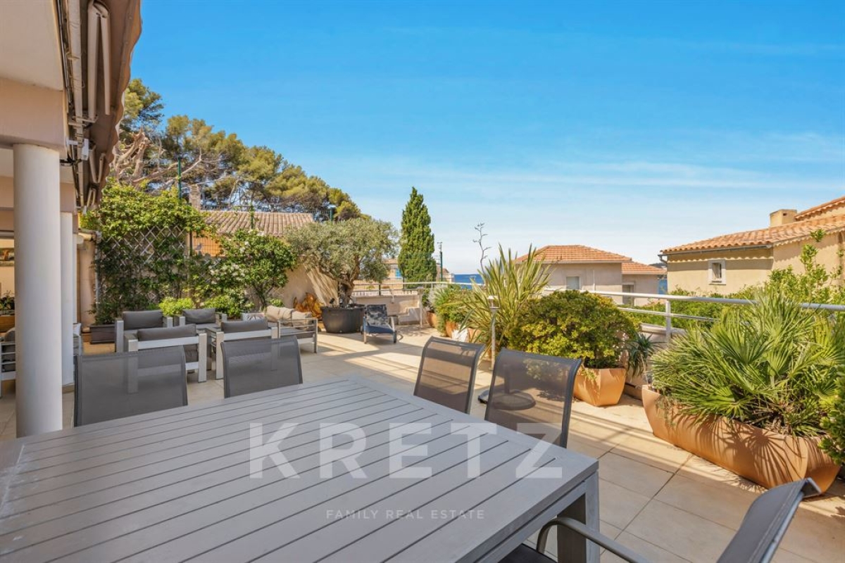 Luxury Apartment for sale in Bandol, 1 660 000 €, Photo 5