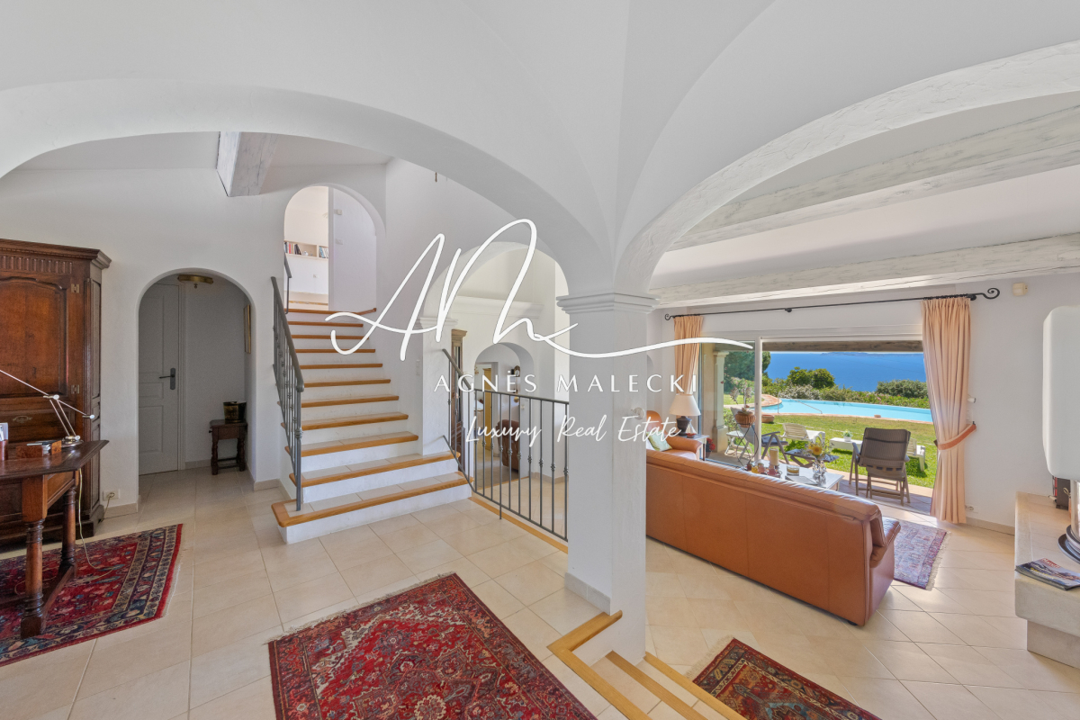 Luxury House for sale in Rayol Canadel sur Mer, 2 290 000 €, Photo 6