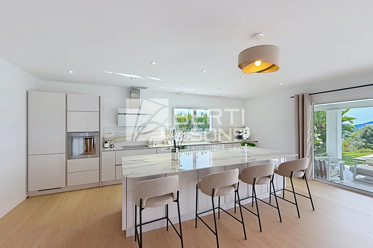 Maison de luxe à vendre à Mandelieu-la-Napoule, 1 950 000 €, Photo 6