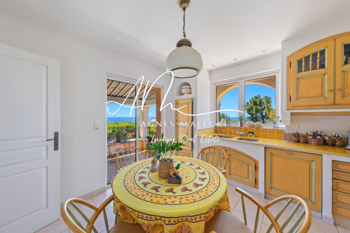 Luxury House for sale in Rayol Canadel sur Mer, 2 290 000 €, Photo 7