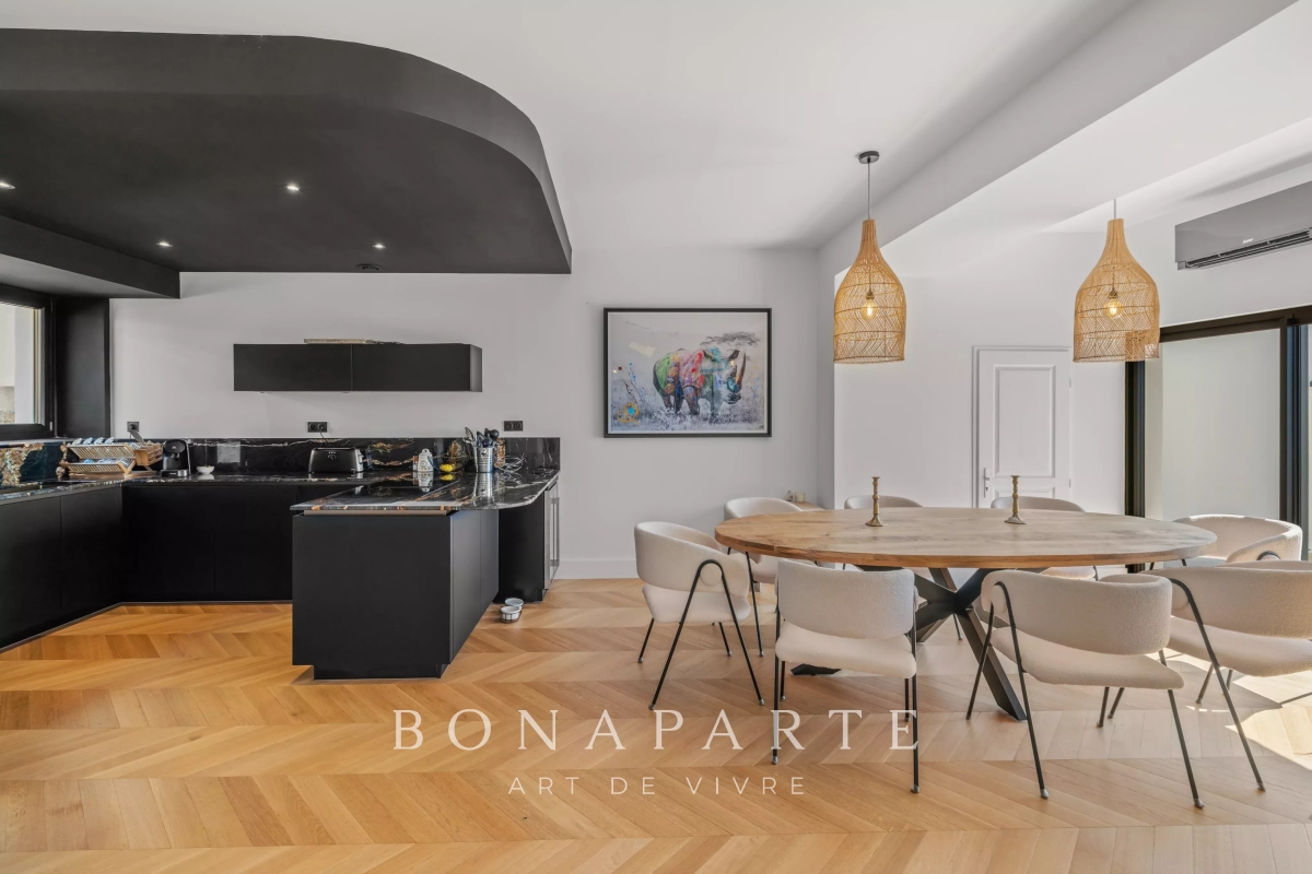 Maison de luxe à vendre à Vallauris, 2 190 000 €, Photo 7