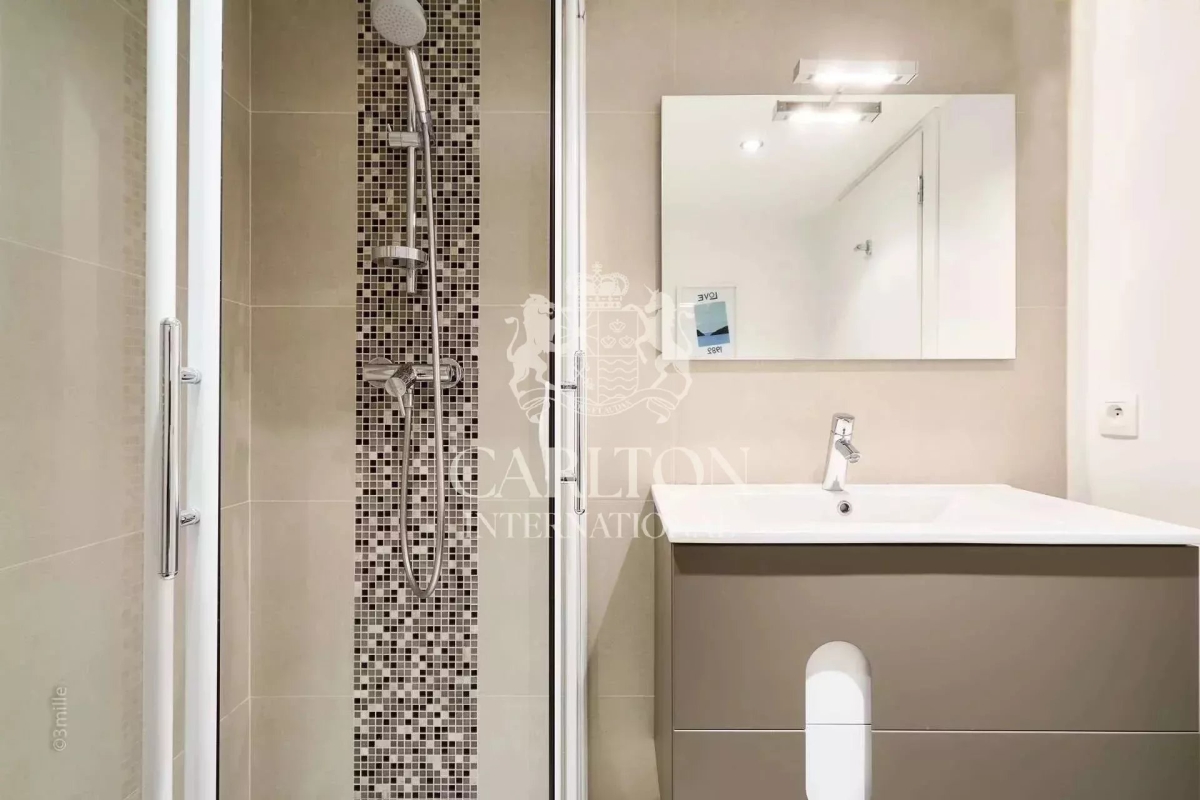 Maison de luxe à louer à Cap d'Antibes, 14 000 €, Photo 7