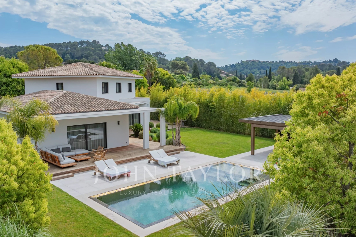 Maison de luxe à vendre à Mougins, 2 650 000 €, Photo 1