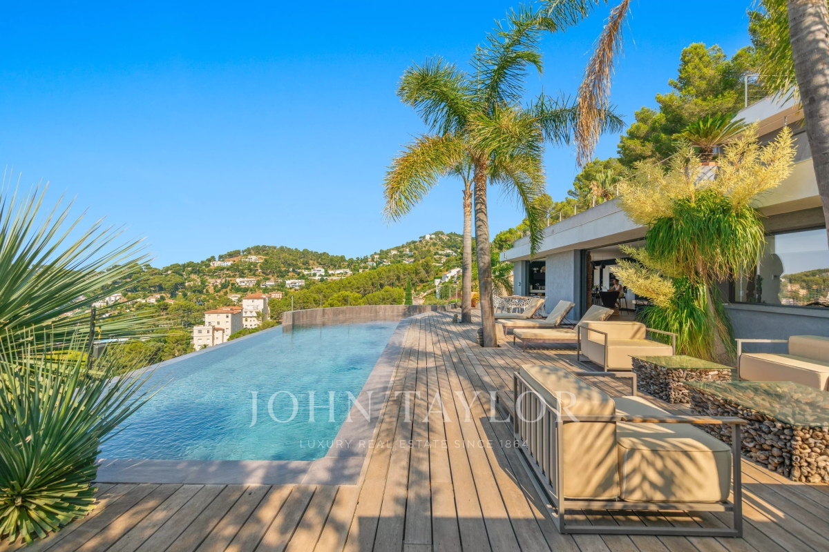 Luxury House for sale in Hyères, 3 400 000 €, Photo 1