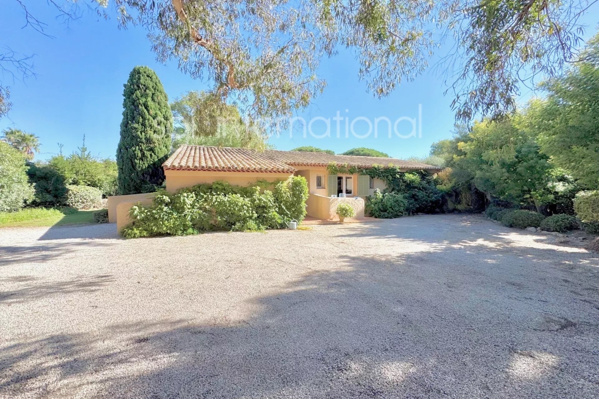 Luxury House for sale in Saint-Tropez, 5 150 000 €, Photo 1