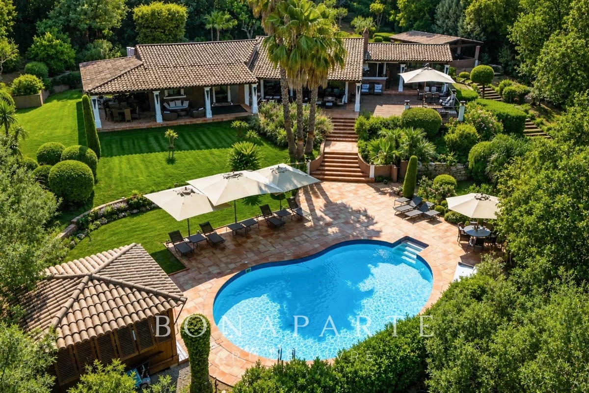 Luxury House for sale in Gassin, 2 695 000 €, Photo 1