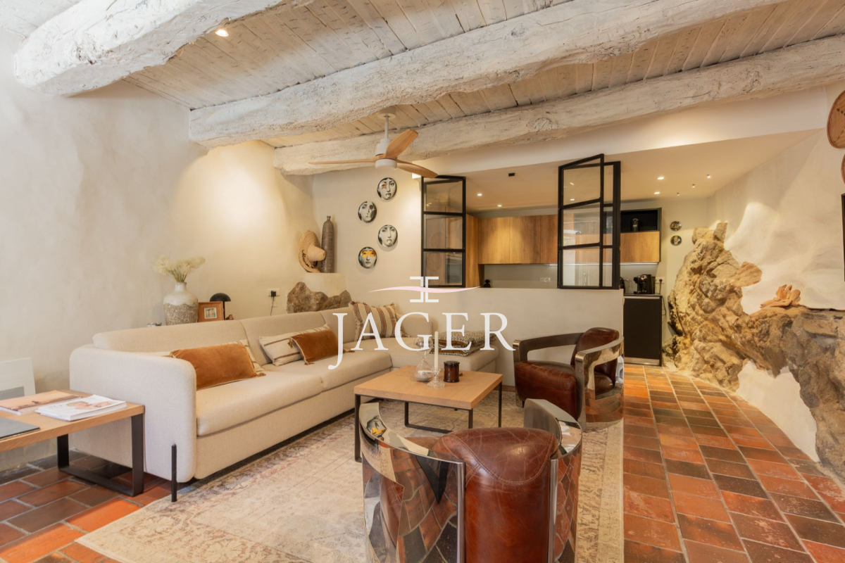 Maison de luxe à vendre à Grimaud, 450 000 €, Photo 2