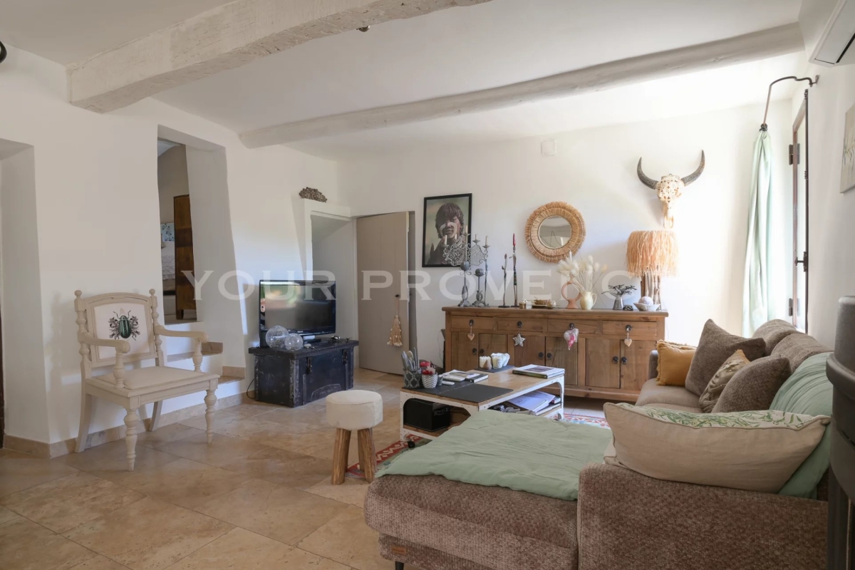 Maison de luxe à vendre à Goult, 475 000 €, Photo 3