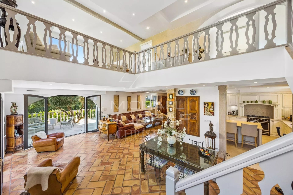 Maison de luxe à vendre à Mandelieu-la-Napoule, 1 950 000 €, Photo 4