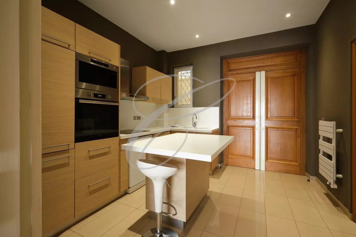 Luxury Apartment for sale in Beausoleil, 845 000 €, Photo 6