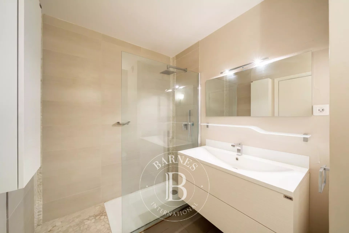 Luxury Apartment for sale in Cannes, 375 000 €, Photo 6