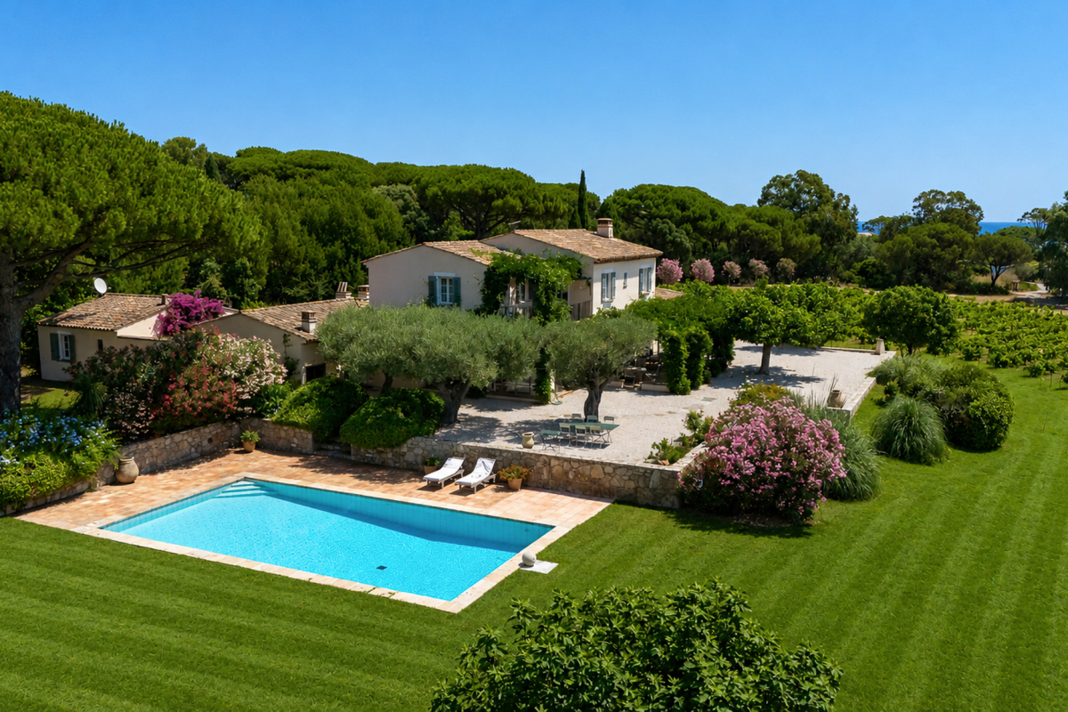 Maison de luxe à vendre à Saint-Tropez, 15 000 000 €, Photo 1