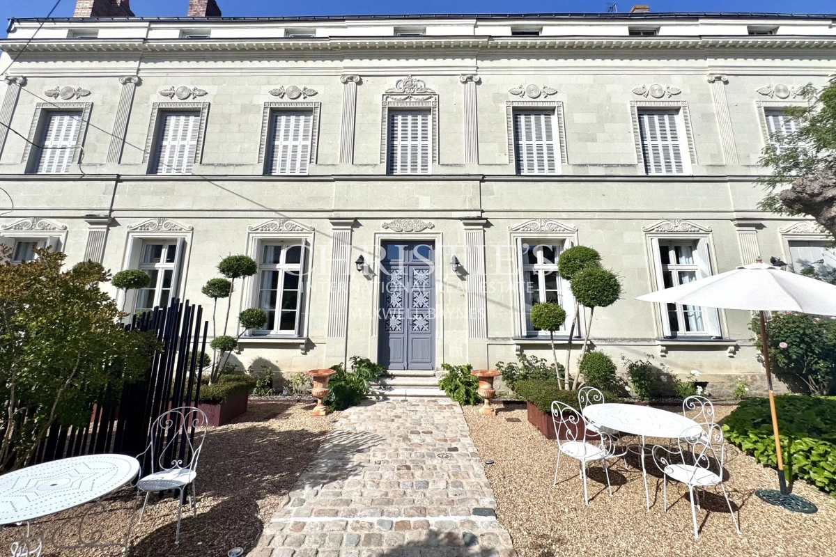 Maison de luxe à vendre à Saumur, 1 543 000 €, Photo 1
