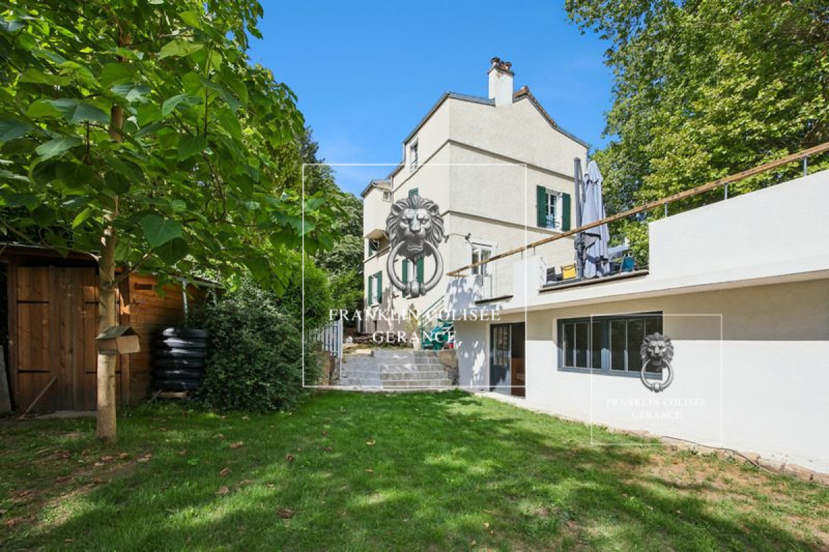 Maison de luxe à louer à Louveciennes, 3 800 €, Photo 1