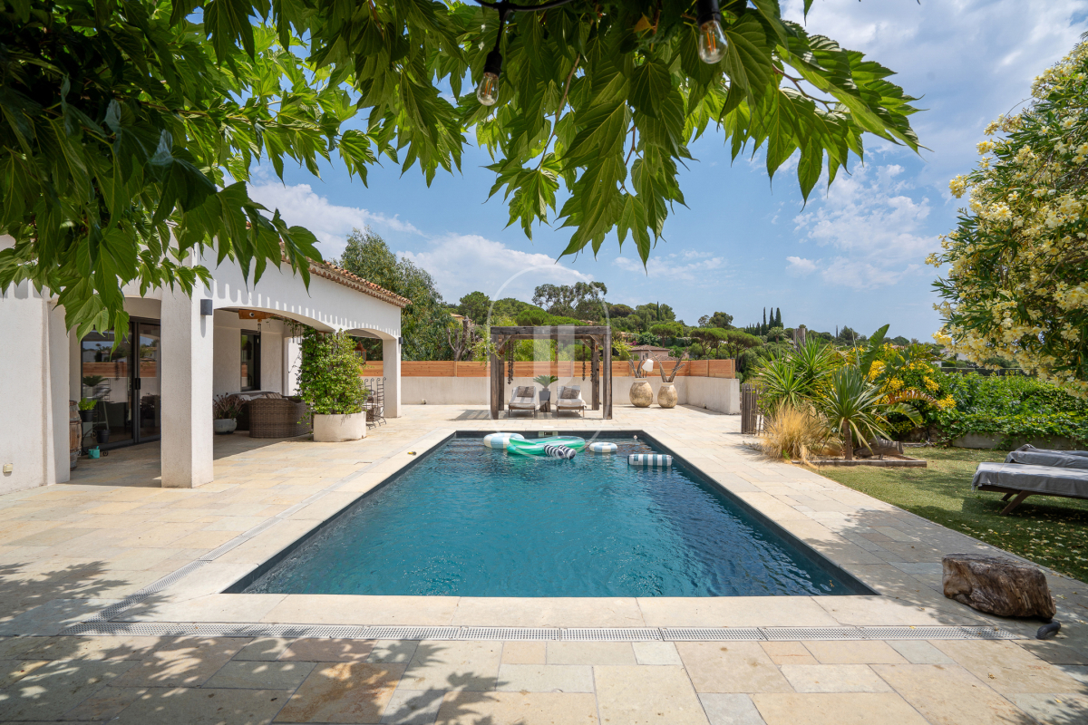 Maison de luxe à vendre à Sainte-Maxime, 1 950 000 €, Photo 2