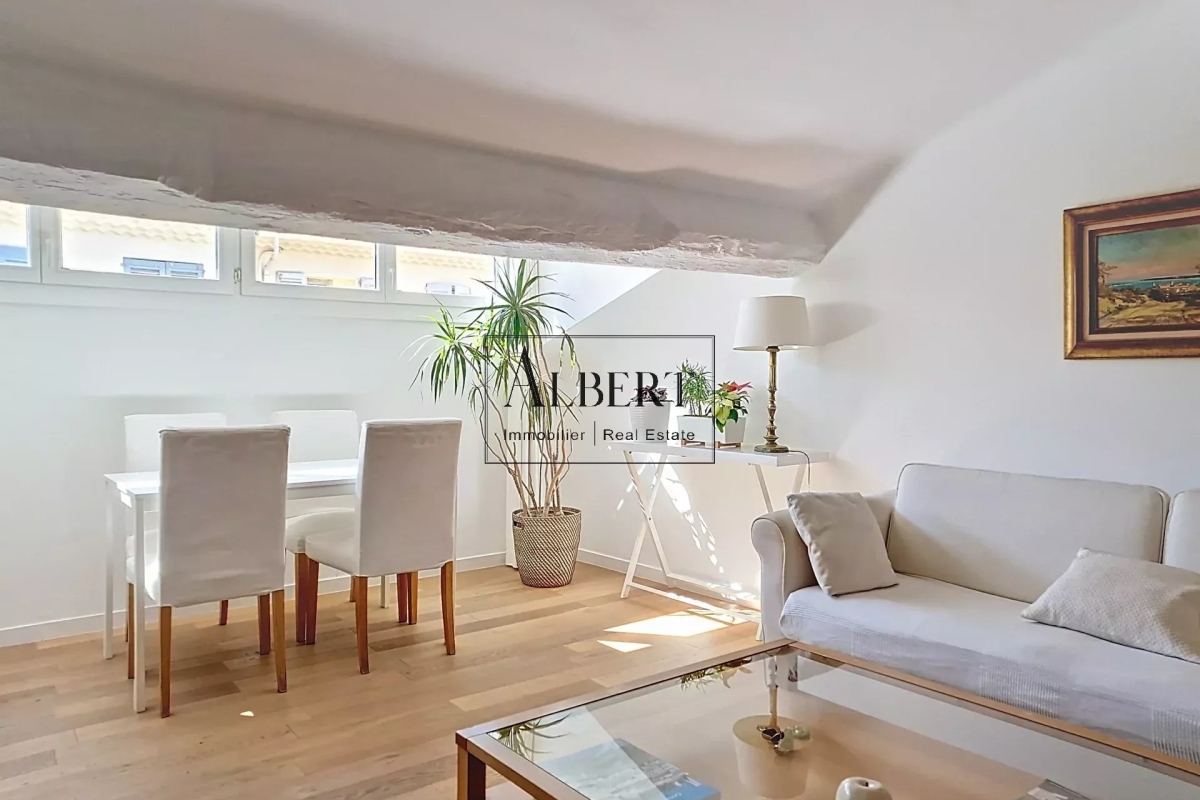 Luxury Apartment for sale in Cannes, 832 000 €, Photo 2