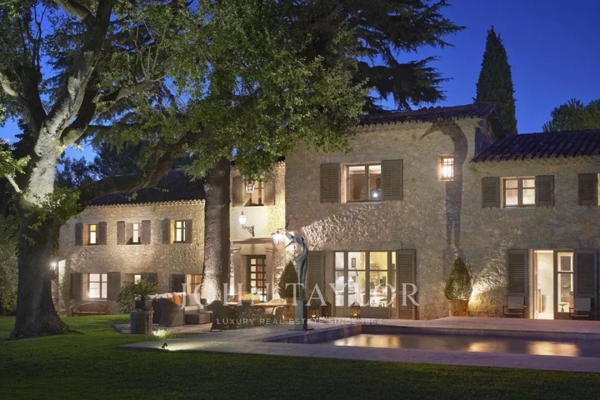 Luxury House for sale in Mougins, 5 900 000 €, Photo 2