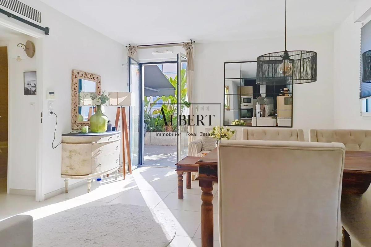 Luxury Apartment for sale in Cannes, 430 000 €, Photo 3