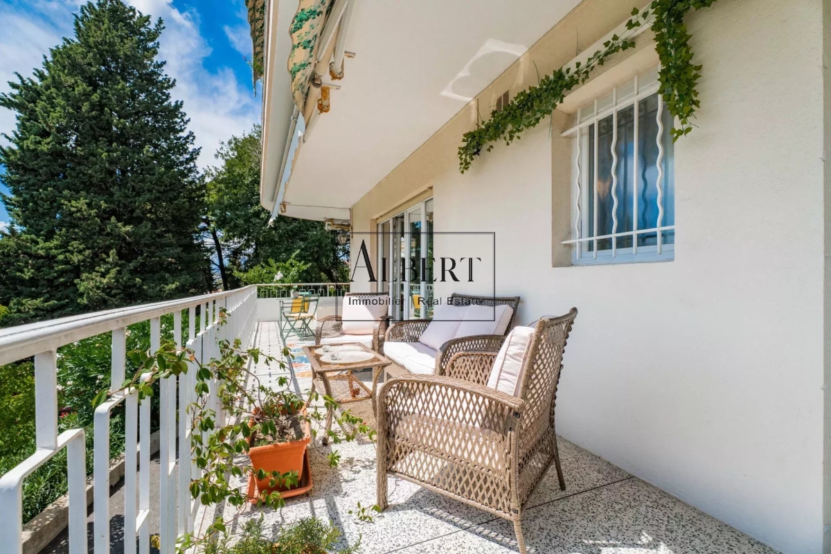 Luxury Apartment for sale in Cannes, 549 000 €, Photo 3