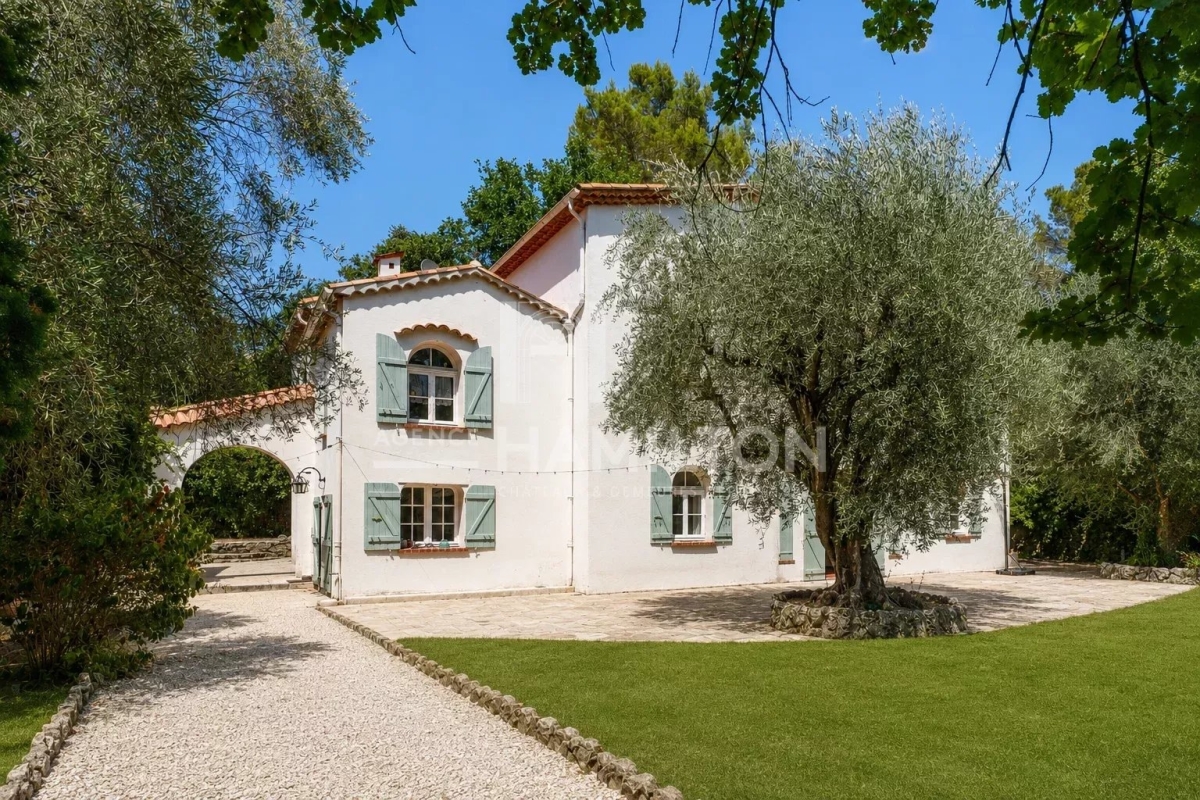 Luxury House for sale in Grasse, 1 300 000 €, Photo 3